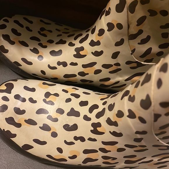 LL Bean Wellie Rain Boots - Picture 3 of 5